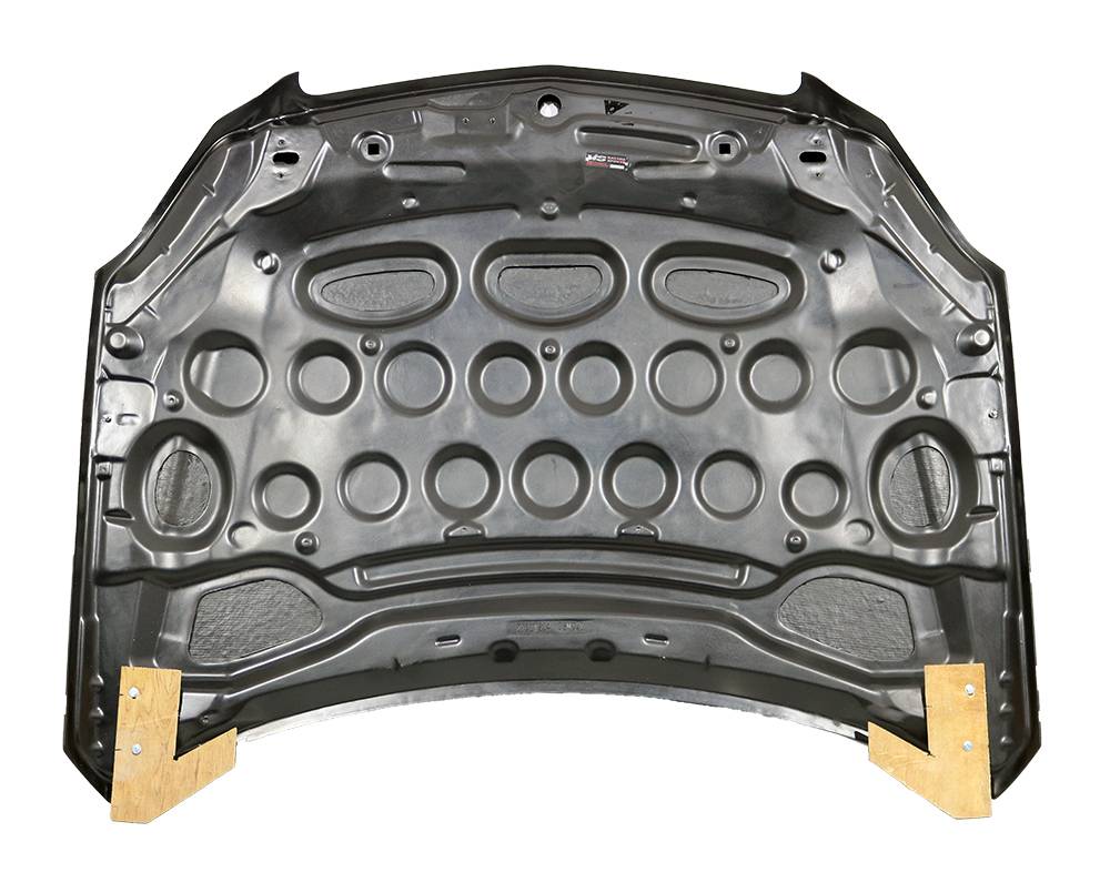 IMAGE 2 - 2012-2014 Mercedes-Benz C-Class OEM Style Carbon Fiber Hood by ViS Racing - 12MEW2044DOE-010C