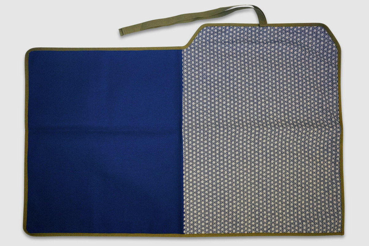 Japanese Style Knife Roll Hemp-Leaf Motif Indigo Large Khaki Lace 5 Pockets