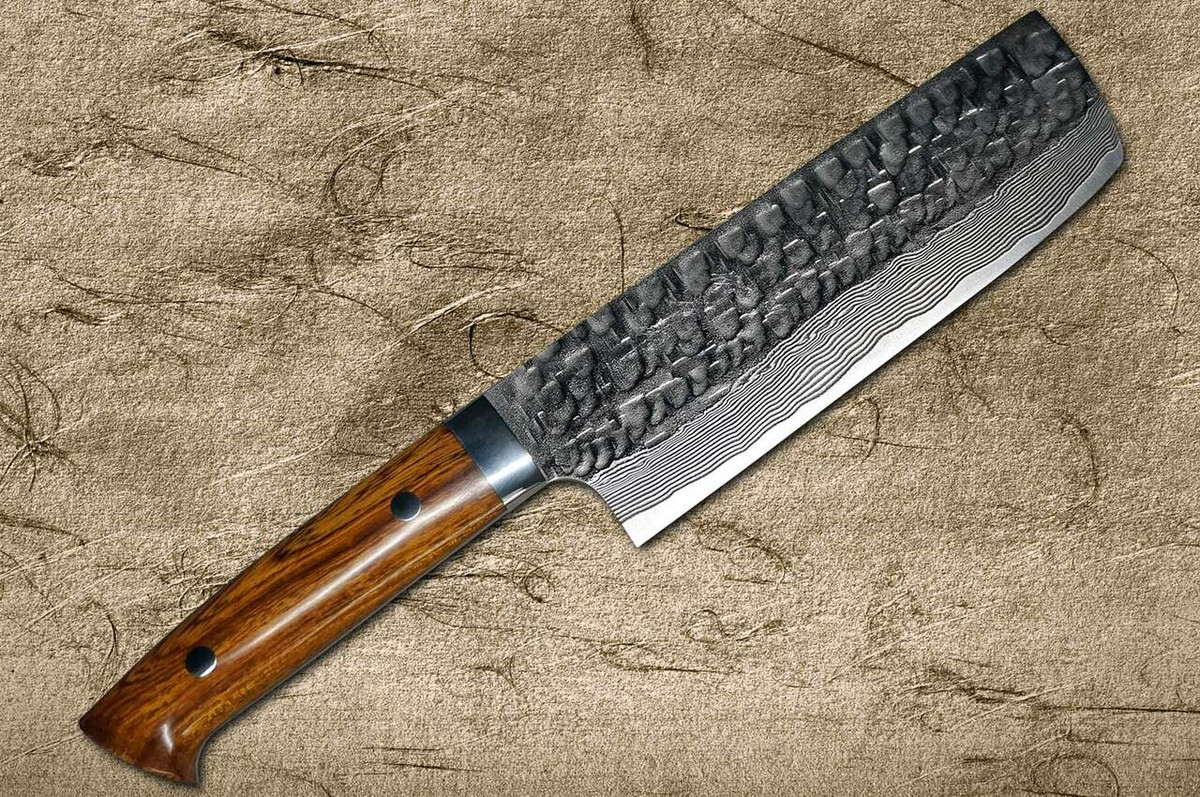 Takeshi Saji VG10 Mirror Hammered Damascus IRN Japanese Chefs NakiriVegetable 170mm with Desert Ironwood Handle