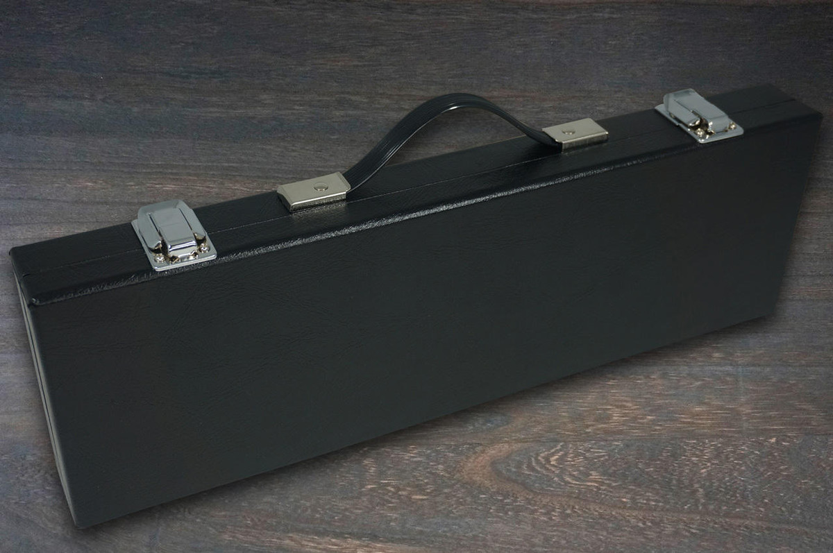 Sakai Takayuki 33-Layer VG10 Damascus Hammered Japanese Chefs Knife SET in Gift Box Kengata-Gyuto 190mm - Slicer 240mm - Petty 150mm - Attache Case