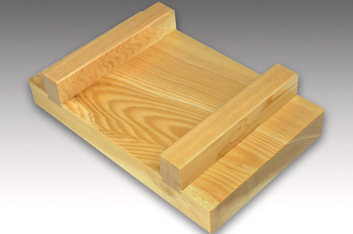 Sushi Sashimi Plate Hinoki Japanese Natural Wood Serving Board Dish Moridai for 5 Persons