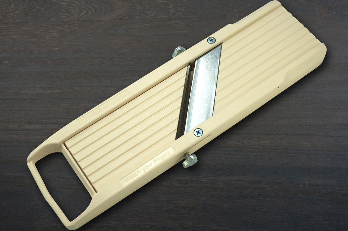 Benriner Japanese Mandolin All-Purpose Vegetable Slicer (Classic Series) with Catch Tray 