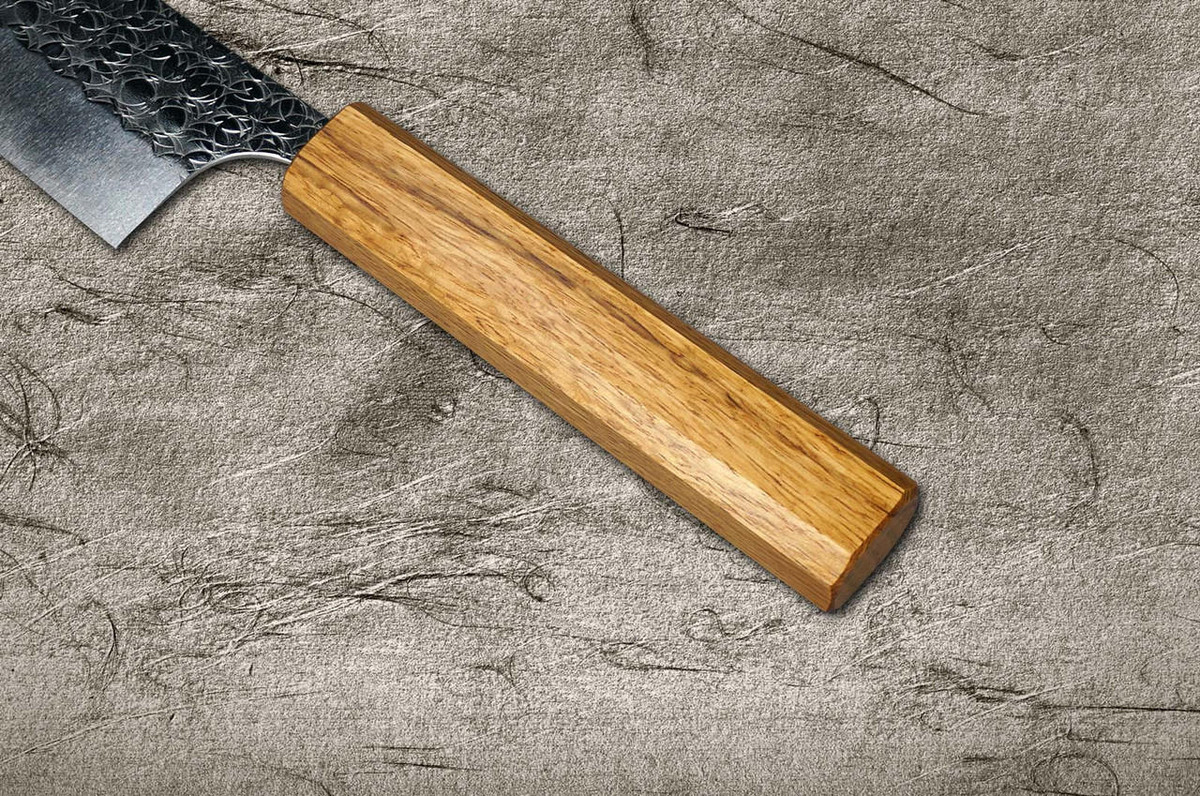 Yoshimi Kato R2 MINAMO Hammered OK8N Japanese Chef's Santoku Knife 170mm with Urushi Lacquered Oak Handle Natural Color 