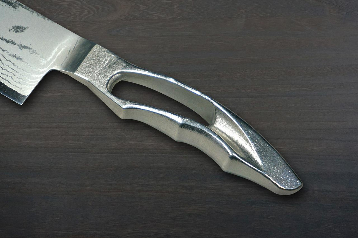 Kanetsune KC-190 VG10 17-Layer Damascus SANNOIKE Japanese Chef's Santoku Knife 170mm 