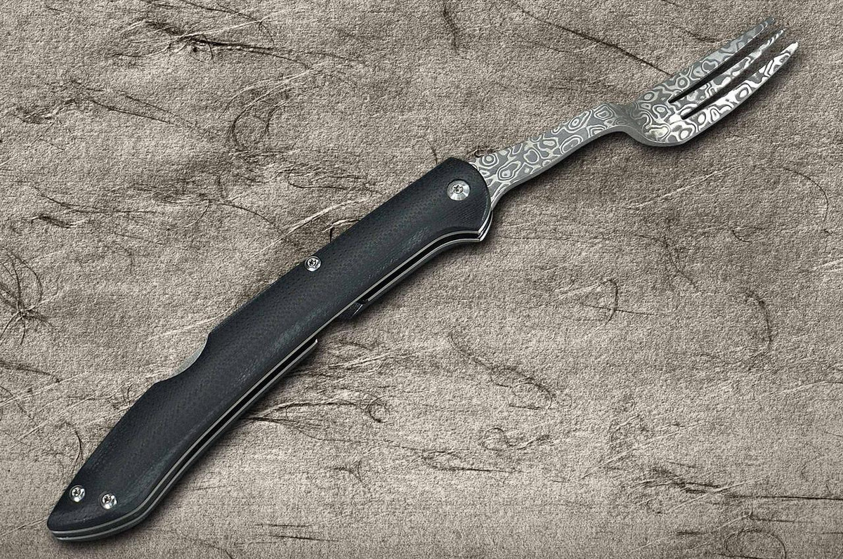 Takeshi Saji Folding R2(SG2) Black Damascus Fork 88mm with Black Micarta Handle 