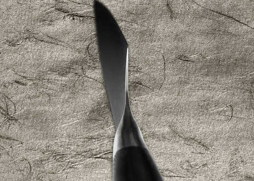 Yaxell YO-U 69-Layer VG-10 Damascus Japanese Chefs Santoku Knife 145mm