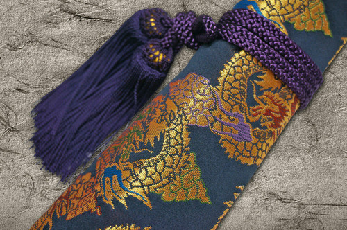 Yoshihiro Senbon Kurogaki Edition Aogami No.1 Damascus Suminagashi YanagibaSashimi 300mm with Special Black Persimmon Handle and Saya in Paulownia Box