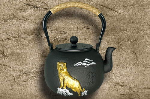 Tetsugi Japanese TETSUBIN Iron Kettle Teapot 1.2L Tiger in Paulownia Box 