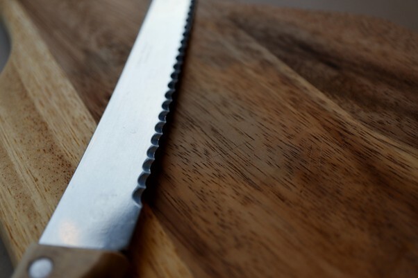 Can a bread knife be used for other foods besides bread? Can a bread knife be used for other foods besides bread?