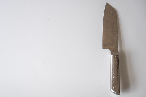 How to Choose a Santoku Knife