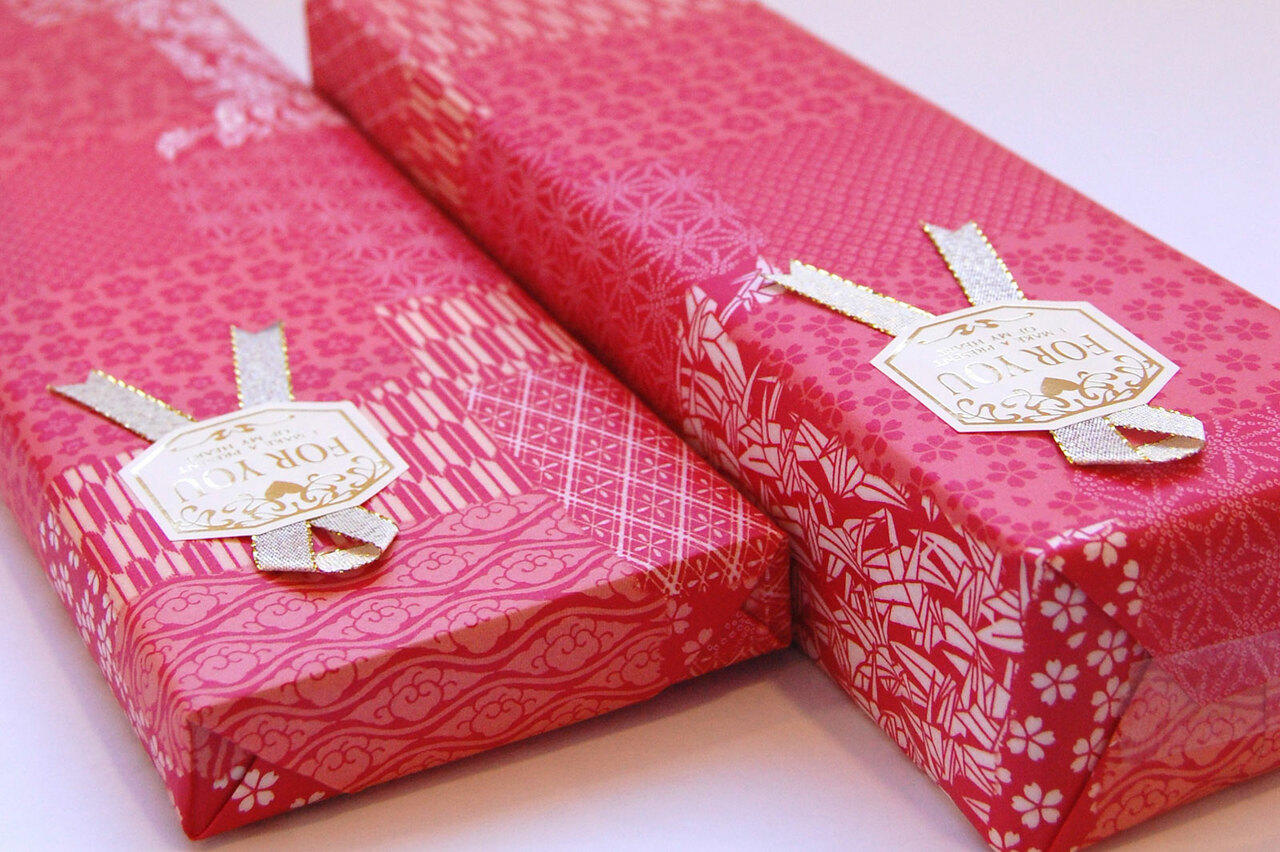 Gift Wrapping and Message Card | Japanese knives