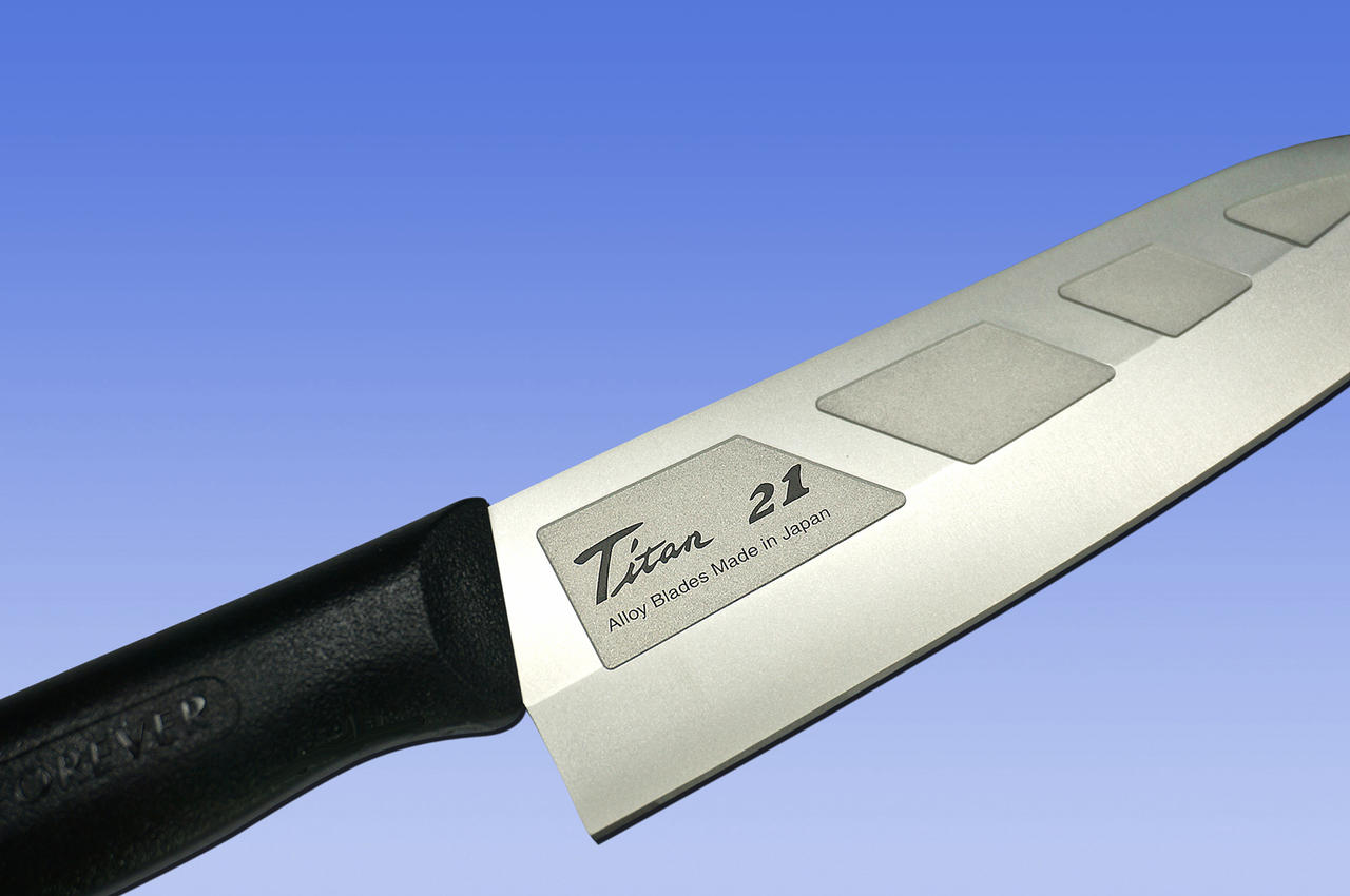 https://cdn11.bigcommerce.com/s-attnwxa/images/stencil/original/products/3421/175563/forever-forever-hybrid-silver-titanium-dimpled-japanese-chefs-gyuto-knife-180mm__21008.1630227243.jpg?c=2&imbypass=on&imbypass=on