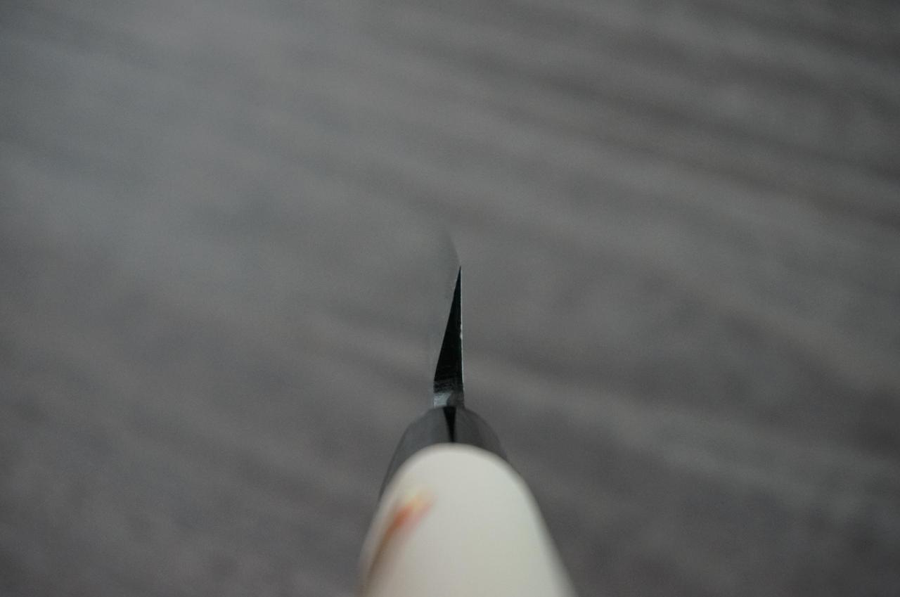 [OUTLET] Sakai Takayuki Kasumitogi (White steel) Japanese Chef's Yanagiba(Sashimi) 180mm 