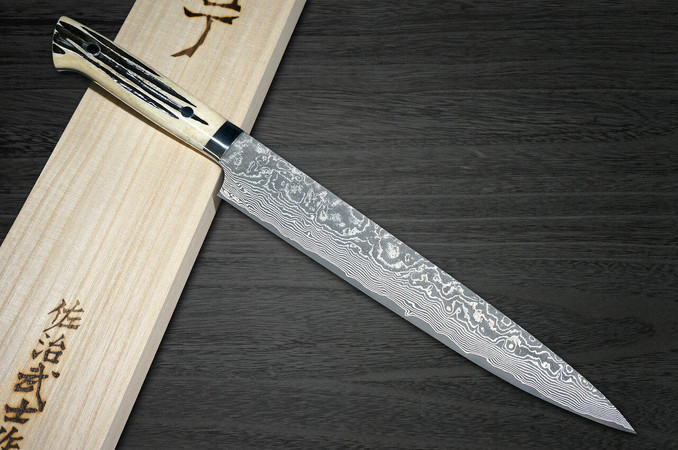 takeshi-saji-r2sg2-black-