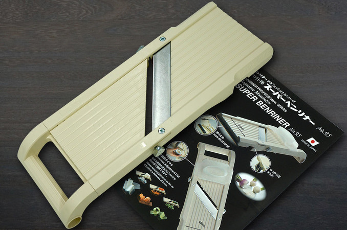 Benriner Japanese Mandolin All-Purpose Vegetable Slicer (No.95