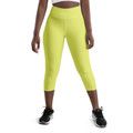 Crafted from a premium blend of moisture-wicking and breathable fabric, these capris keep you cool and dry, even during the most intense workouts.