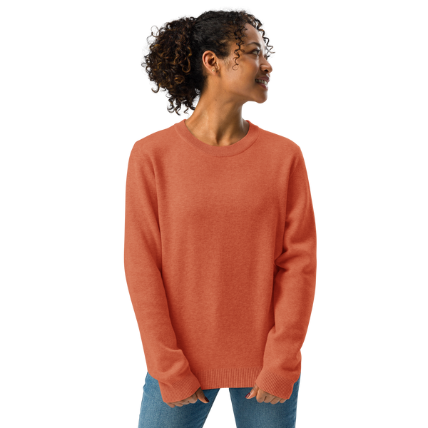 Effortlessly chic and luxuriously soft, this lightweight crew-neck sweater combines comfort and modern design for any occasion