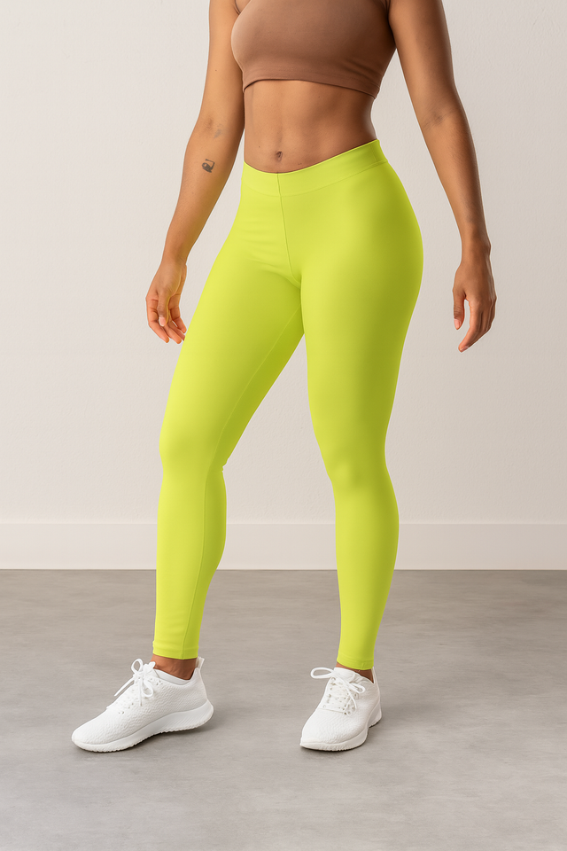 Enjoy complete freedom of movement with a fabric that stretches and recovers with every move.