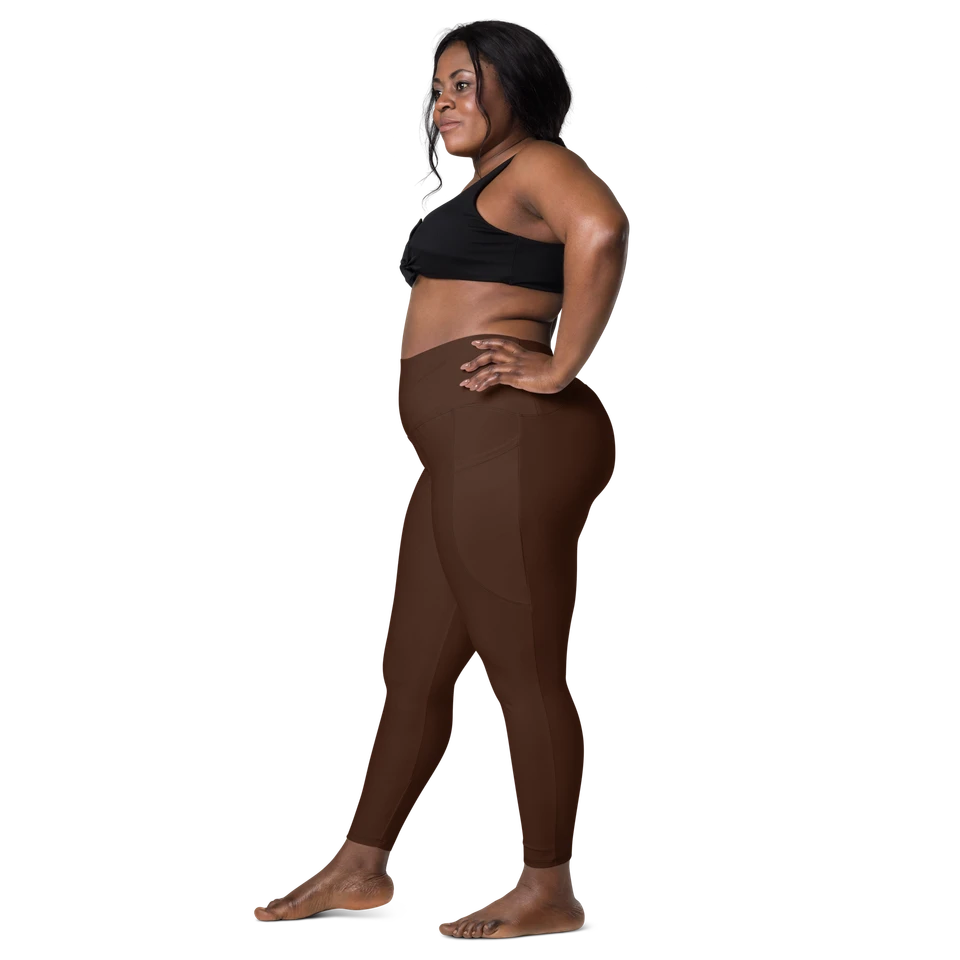 Designed for the modern, active individual, these leggings are crafted from recycled materials without compromising on comfort, durability, or functionality.