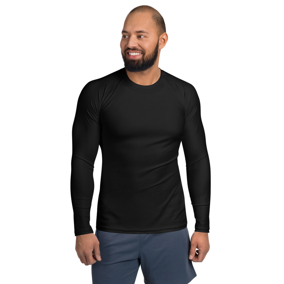 Technical fabric helps manage moisture and dries quickly for a more comfortable feel during active sessions.
