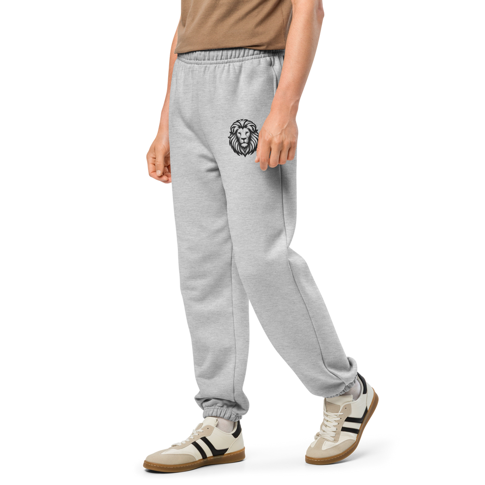 Anuri Classic Heavyweight Sweatpants in Athletic Heather with Embroidered Lion Head – classic fit sweatpants with signature embroidery
