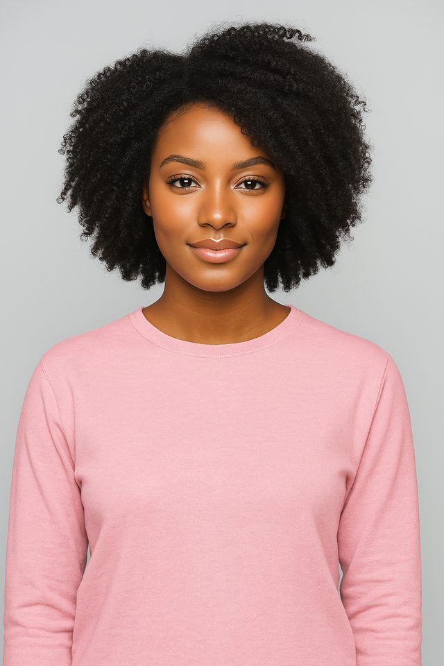 Chic and cozy, this ultra-soft knitted sweater features a flattering straight-bottom cut and breathable fabric.