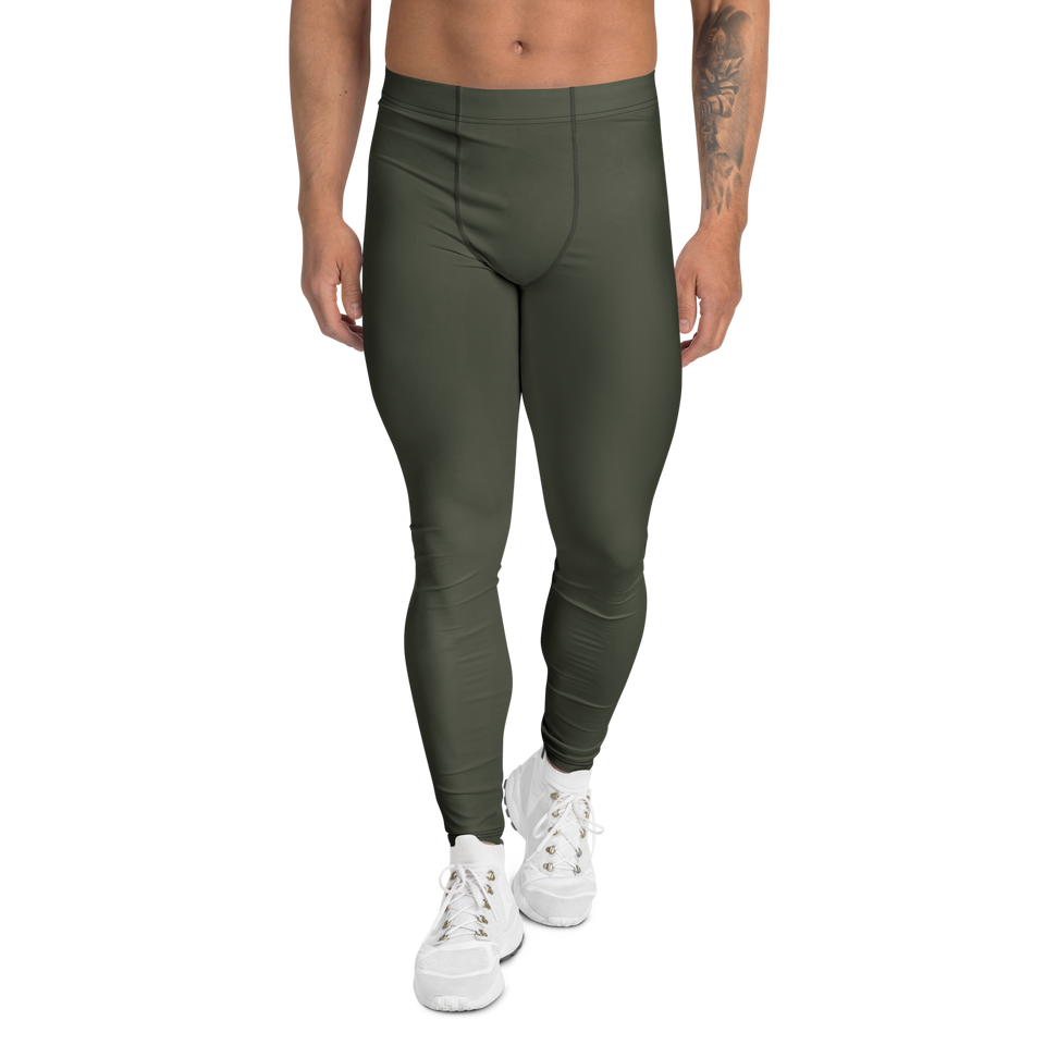 Male athlete wearing Anuri Flow Men’s Earth Recycled Leggings in olive green.
