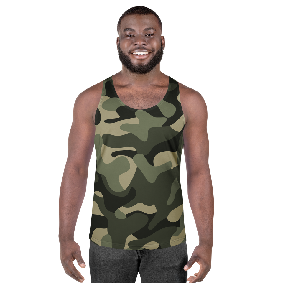 Front view of an athletic male athlete wearing the regular fit Anuri Flow Men’s Tank Top in Earth green camouflage pattern.