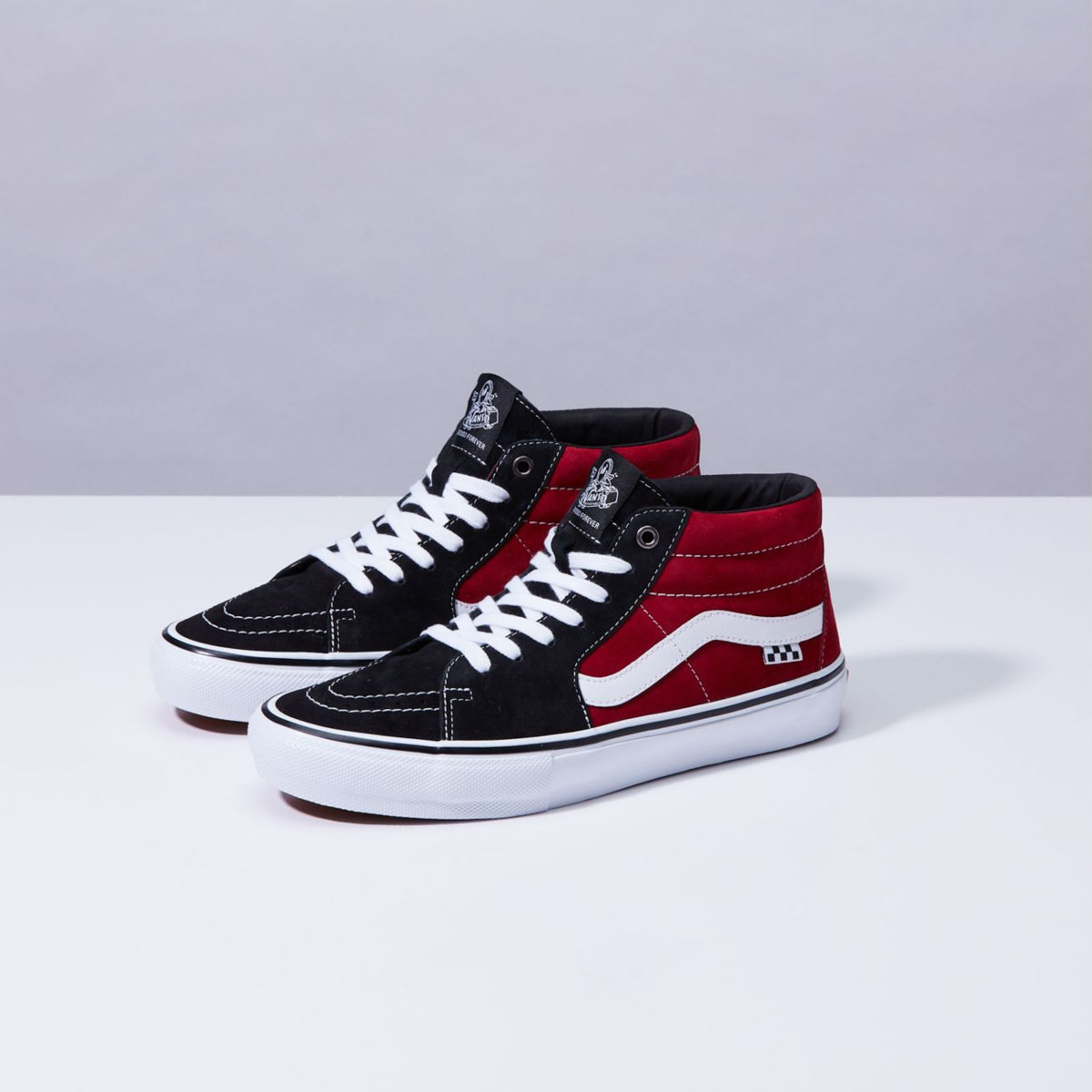 Skate Grosso Mid - Black/Red - Val Surf