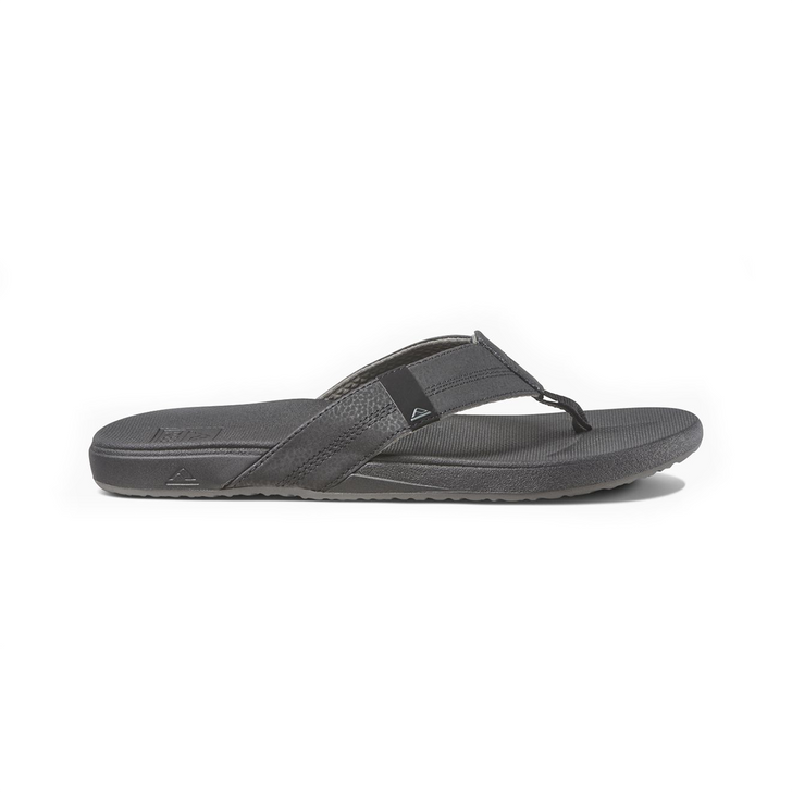 reef cushion bounce flip flops