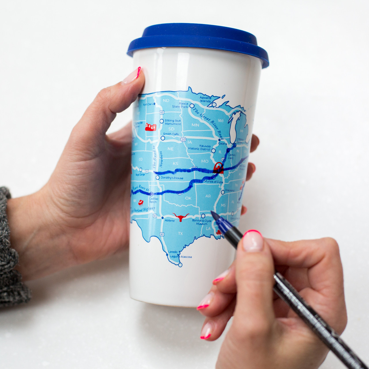 https://cdn11.bigcommerce.com/s-auakhr0wuh/images/stencil/1280x1280/products/131/653/Trouvaille_US_Road_Trip_Mug_2__48399.1646667205.jpg?c=2
