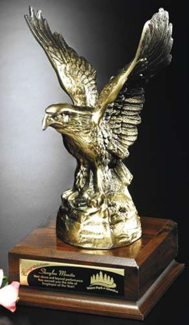 Noble Eagle Trophy with personalized engraving for corporate recognition – Decade Awards