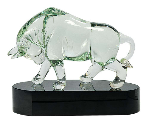 Art Glass Trophy - Clear Glass Bull | Engraved Raging Bull Award - 7.5 Inch Tall Decade Awards