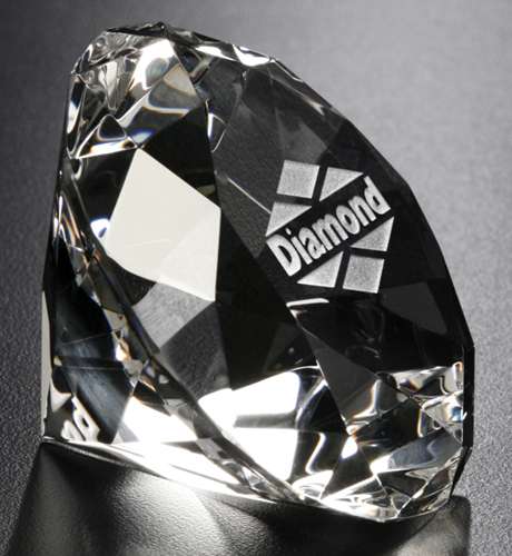 定価11万 新品 CAREERING GLASS OF DIAMOND GOD Slanted Diamond Crystal Award | Engraved Glass Clear Diamond
