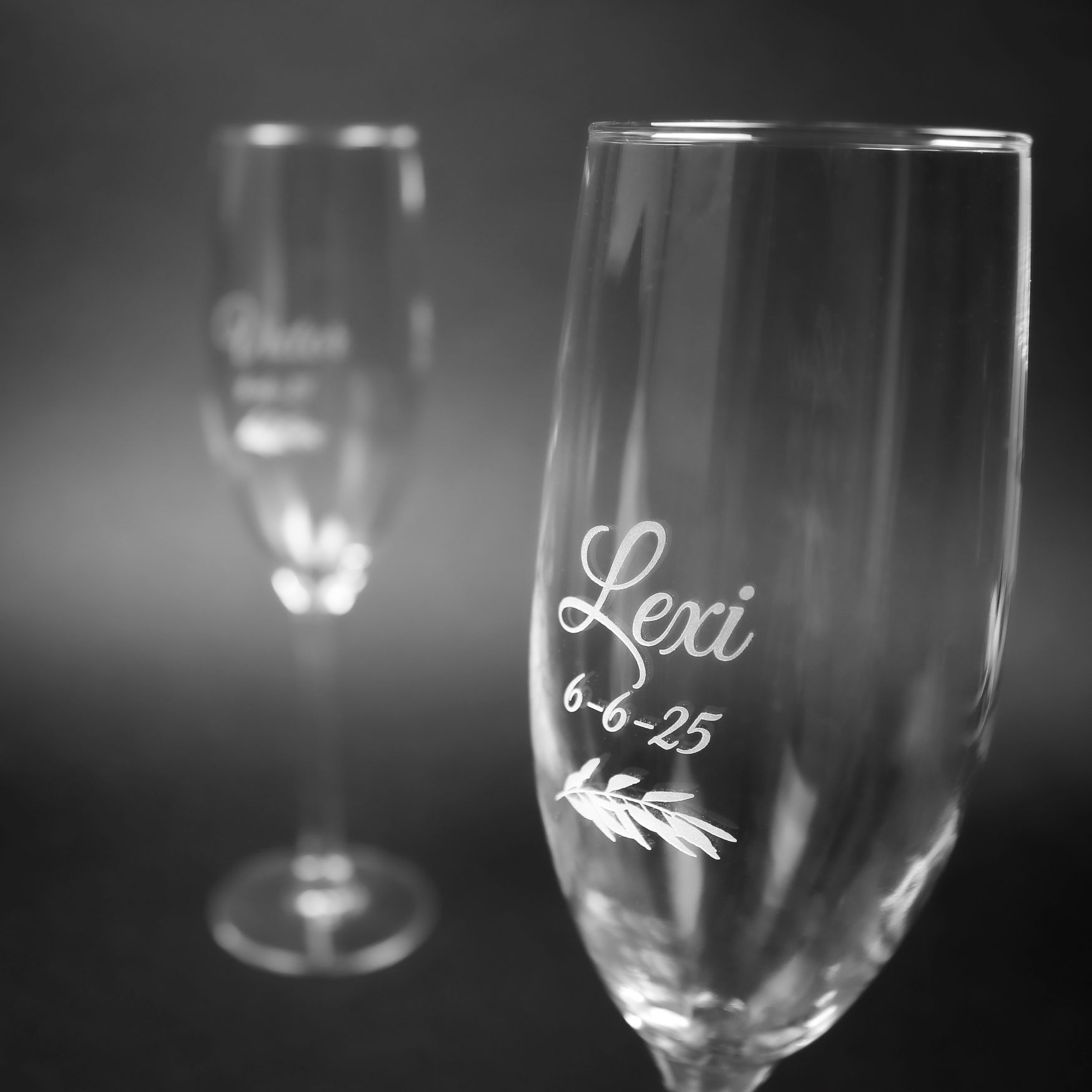 Champagne Glass, 8 oz - Custom Engraved, image size:1750x1750