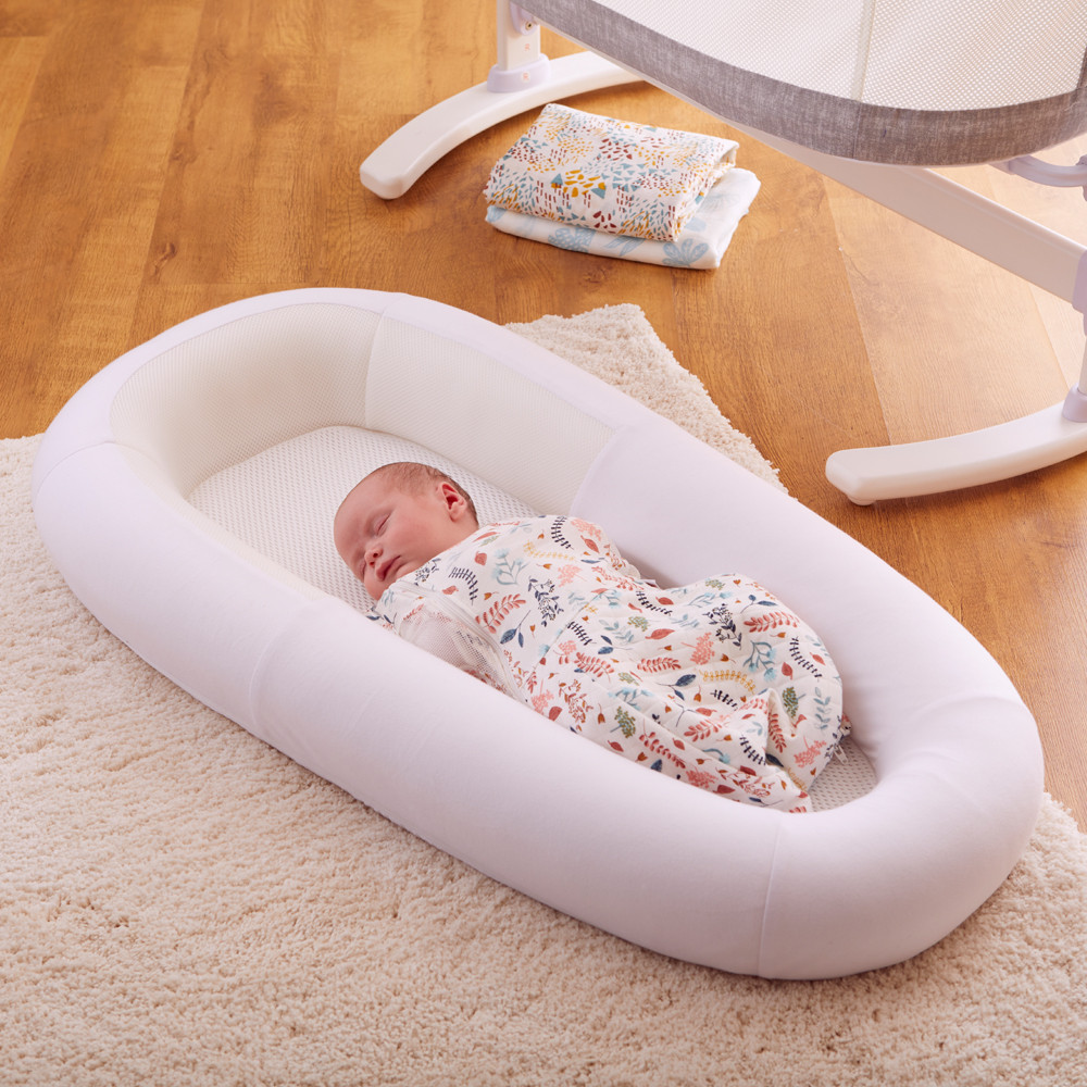 Purflo Sleep Tight Baby Bed - Soft White