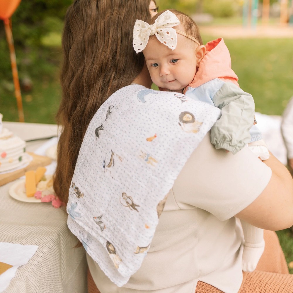 Little Unicorn Single Cotton Muslin Swaddle - Party Animals