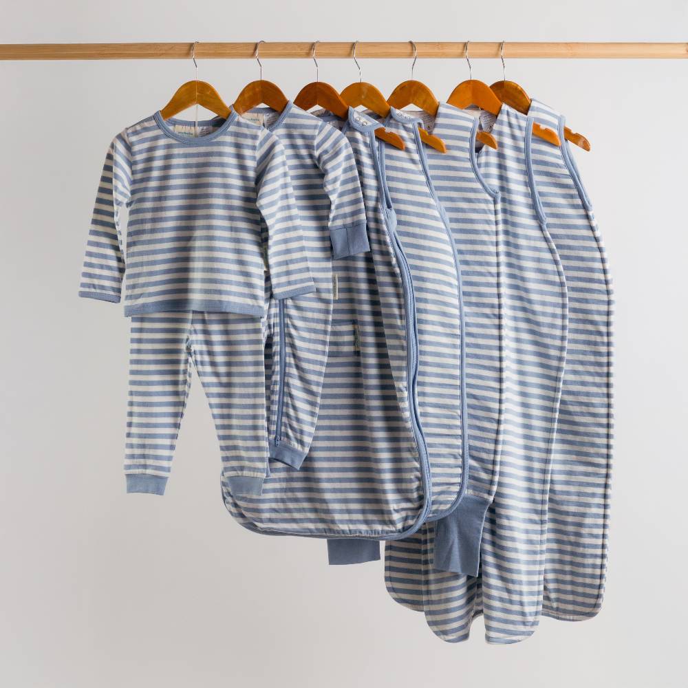 Woolbabe 3 Seasons Front Zip Merino/Organic Cotton Sleeping Bag - Glacier