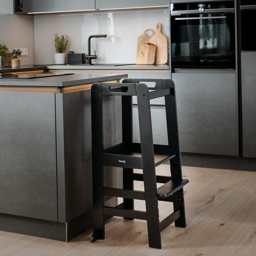 Hauck Learn N Explore Tower - Black