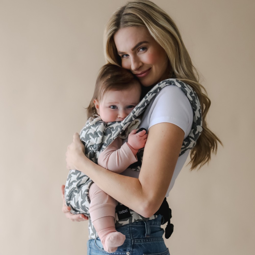 Boba Auri Baby Carrier - Grey Houndstooth