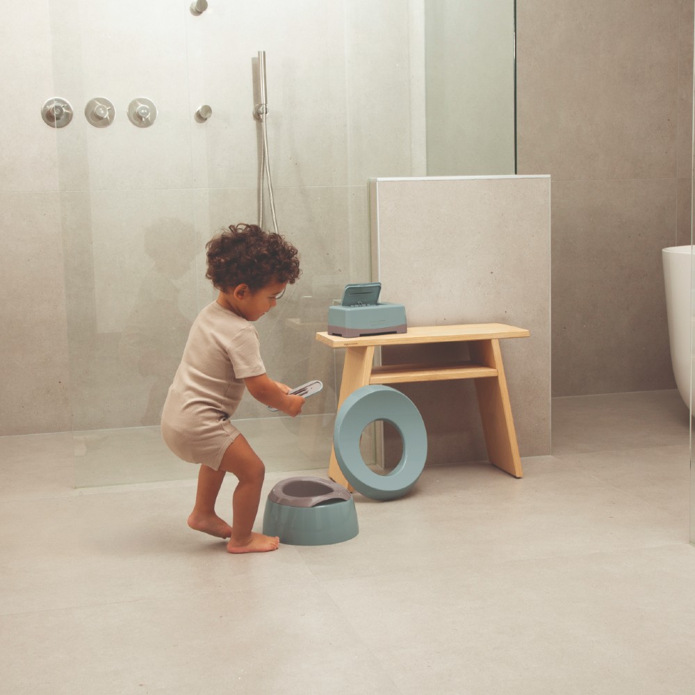 LUMA Toilet Seat - Ice Blue