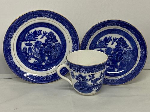 ROYAL ALBERT WILLOW Pattern Trio - Cup, Saucer & Plate Set