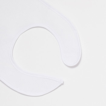 Ruby Lätzchen mit Klettverschluss - Perfekte Passform