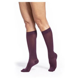 Sigvaris - 842Cssw60 - Womens Soft Opaque Calf High Socks - Small Short - Mulberry