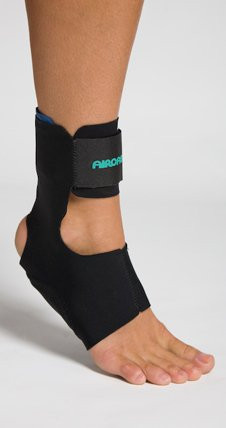 Djo Djorthopedics - Airheel - 81-09Am - Ankle Brace Medium Hook And Loop Closure Male 7 - 1/2 To 11 / Female 9 12 - Foot