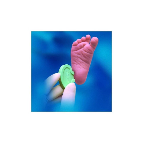 Bd Becton Dickinson - Microtainer - 368100 - Pediatric Lancet 1.5 Mm Blade Retractable Push Button Activation Heel