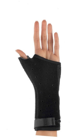 Djo Djorthopedics - Exos - 230-52-1111 - Thumb Splint Medium Hook And Loop / Adjustable Cable Closure Right Hand Black