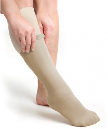 Carolon - 261204 - Compression Socks Knee High Size B / Regular Black