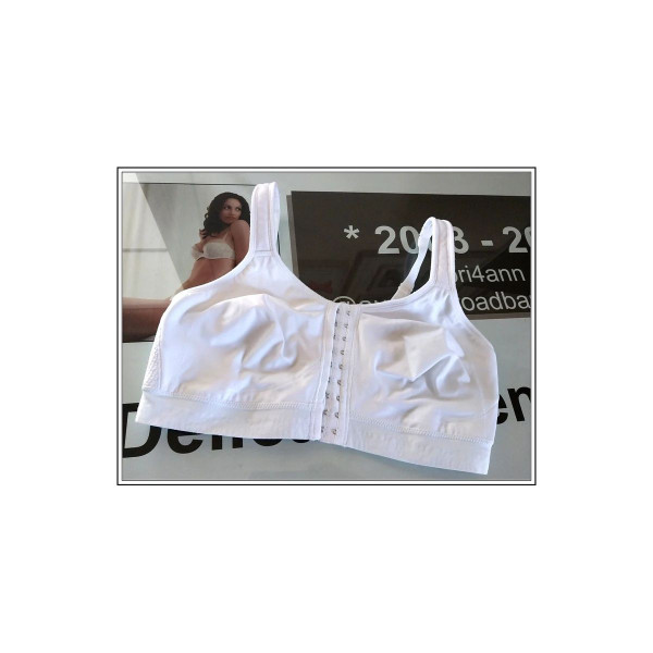 Amoena - 42576 - Ester, Hook & Eye Front Closure