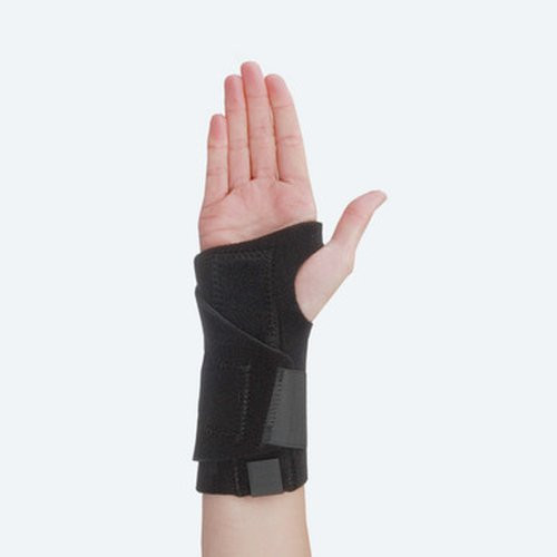 Djo Djorthopedics - Wrist-O-Prene - 81-82470 - Brace Aluminum / Neoprene Right Hand Black One Size Fits Most